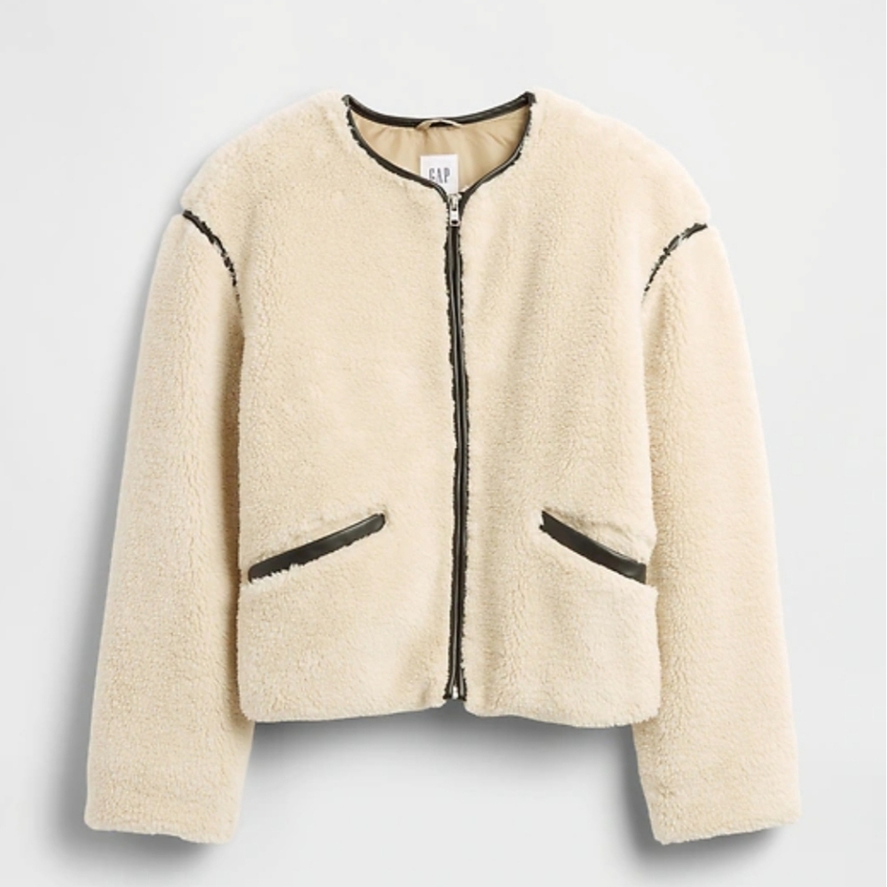 NWT- $160 Relaxed GAP Cream Sherpa Jacket -L - Picture 1 of 4